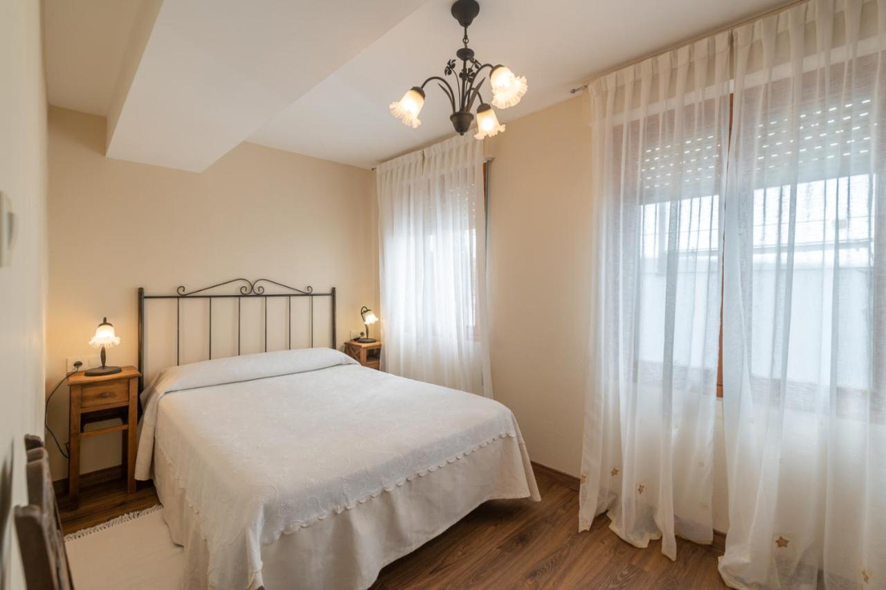 Pria, Apartamento En Ribadesella Exteriör bild